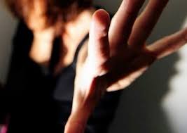 Villasmundo, finisce in cella per minacce e aggressioni alla ex convivente