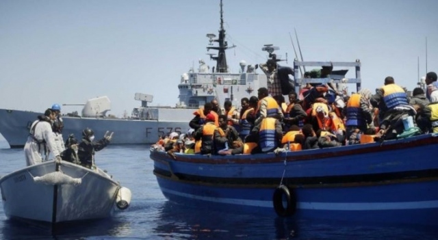 Migranti, l'Austria minaccia di schierare esercito al Brennero