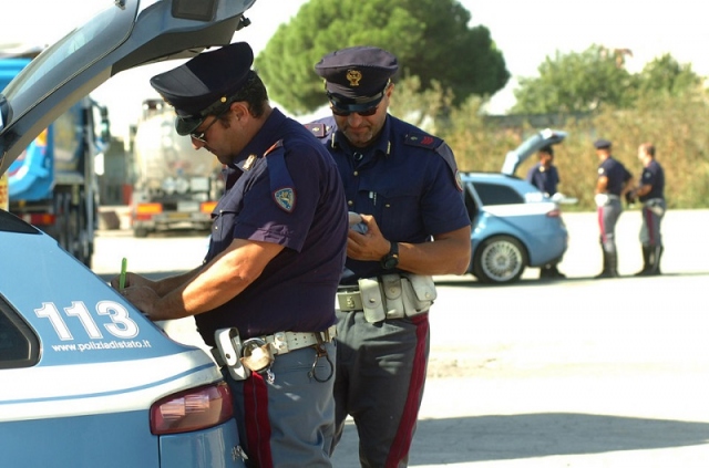 Noto, guida sotto effetto di stupefacenti: 3 denunce