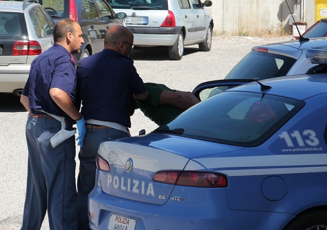 Siracusa, in manette francofontese per tentata rapina in banca a Milano