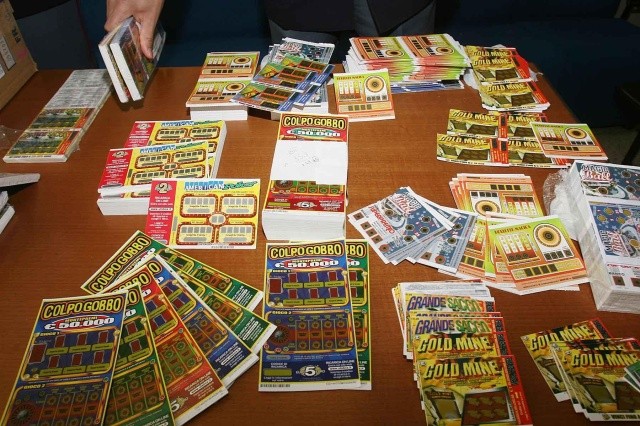 Siracusa, trovati gratta e vinci rubati da tabaccheria: 2 denunce