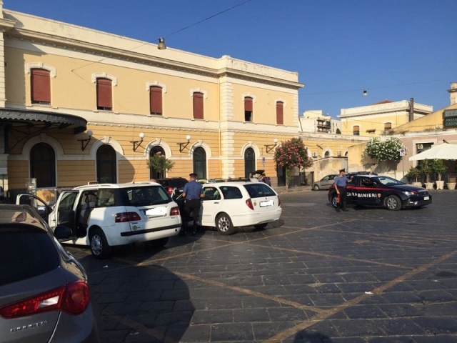 Siracusa, controlli dei Carabinieri nella zona della stazione ferroviaria