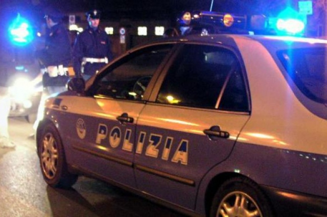 Noto, rischia il linciaggio per offese razziste