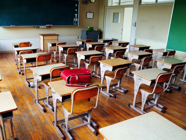 Siracusa, rubati 6 pc dell'Istituto Archia