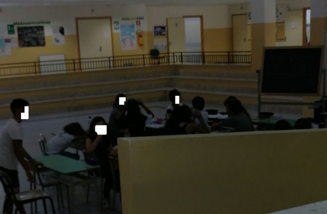 Siracusa, troppi alunni all'Archia e una classe delle medie finisce nello spogliatoio della palestra