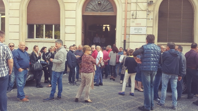 Siracusa, ex Provincia: sale di nuovo la tensione