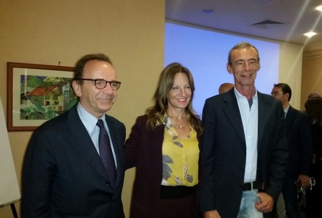 A Siracusa Stefano Parisi per la candidatura di Cetty Vinci 