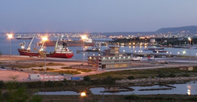 Augusta, raccordo tra il  Porto Commerciale e la linea ferroviaria