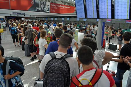 In aumento nel 2016 gli italiani che "fuggono" all'estero, + 15,4%