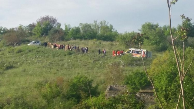 Carlentini, incidente lavoro: agricoltore rischia una gamba