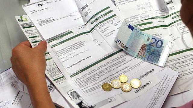 Manovra: ok dal Cdm al decreto fiscale. Torna la rottamazione