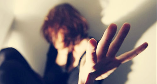 Augusta, picchia moglie e figlio per avere il denaro per la droga