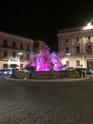 Giornata mondiale della prematurità, Siracusa e Avola si tingono di viola