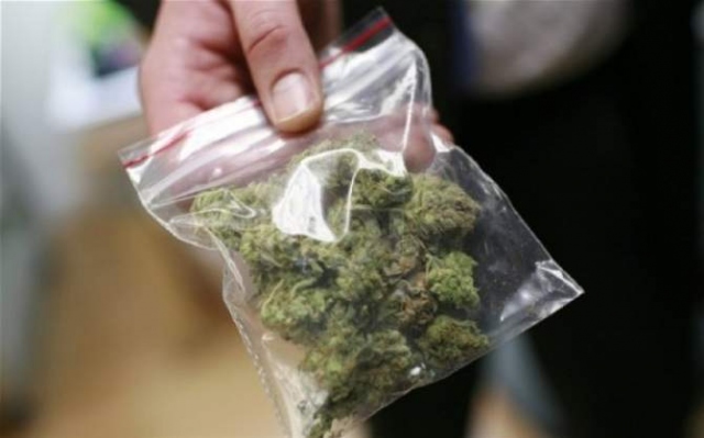 Avola, spaccio di marijuana: arrestato 19enne