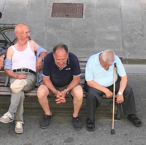 Pensioni, per gli italiani l'assegno dura meno della media Ue