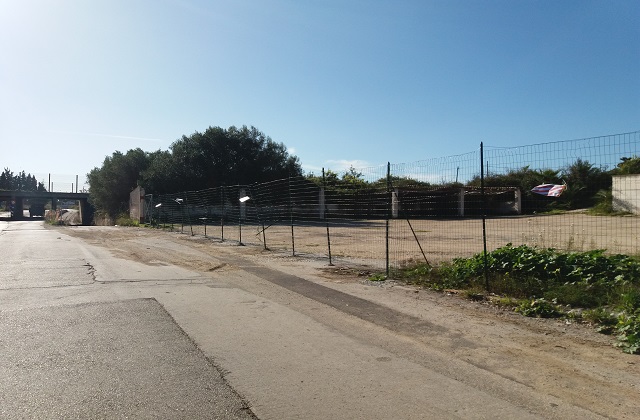 Siracusa, ripristinata la recinzione dell'area bonificata da rifiuti vicino al circuito