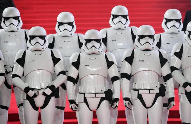 Cinema, incassi Usa: debutto esplosivo per Star Wars