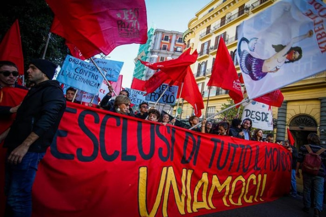 A Roma corteo pro-migranti, sos infiltrati: è allerta