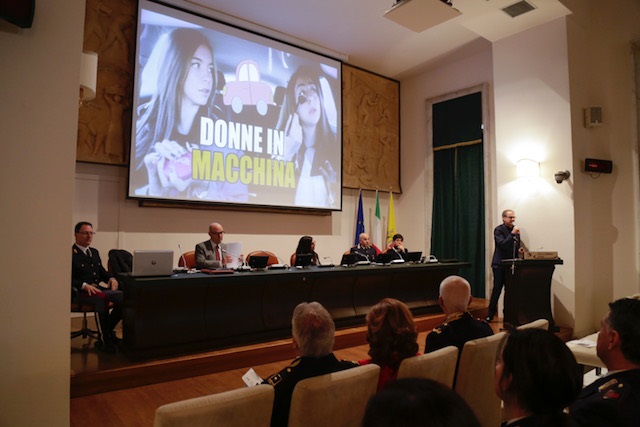 Siracusa, uso del telefonino alla guida prima causa di incidenti