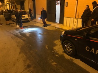 Augusta, 2 bimbi giocano ma disturbano: scatta l'aggressione
