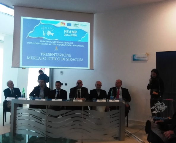 Siracusa storia di mare, dopo 15 anni di stop il mercato ittico riapre ai cittadini