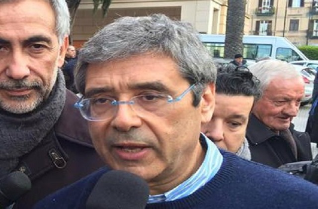 Palermo, Cuffaro: "Dell'Utri si curi a casa"
