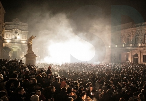 Siracusa, Capodanno in Piazza Duomo con Radio m2o e l'energia dei Qbeta