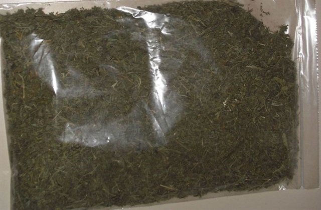 Siracusa, sorpreso con quasi 10 chili di marijuana in auto: arrestato