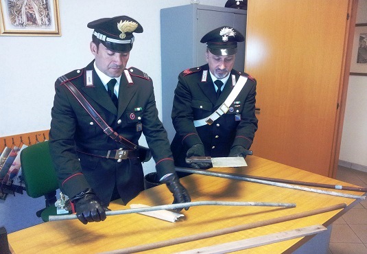 Portopalo, spedizione punitiva contro ex cognati accusati di storia d'amore clandestina