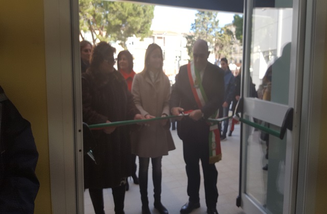 Siracusa, inaugurata la scuola di via Calatabiano: lunedì inizio delle lezioni