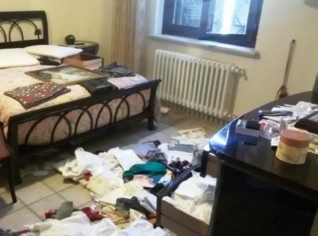 Siracusa, furti in appartamento: arrestate due donne