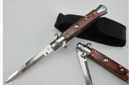 Siracusa, minaccia Carabinieri con un coltello: arrestato 42enne