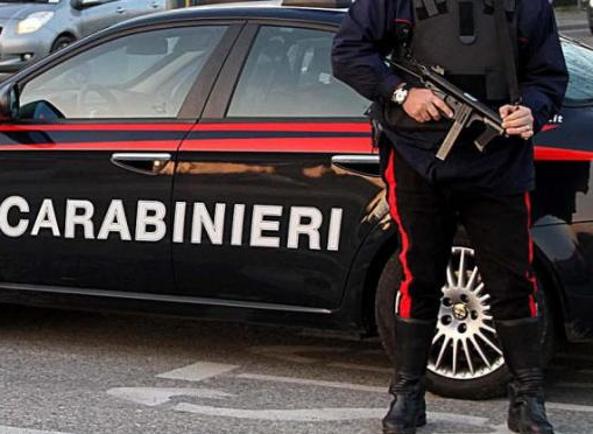 Palazzolo, nascondeva pistole modificate: arrestato