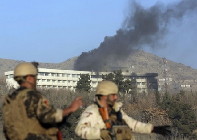 Kabul, attacco a hotel: 5 morti e 6 feriti