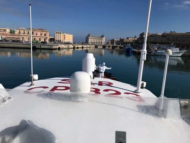 Siracusa, giovane nigeriana partorisce su pattugliatore della Guardia Costiera: soccorsa e ricoverata all'Umberto I°