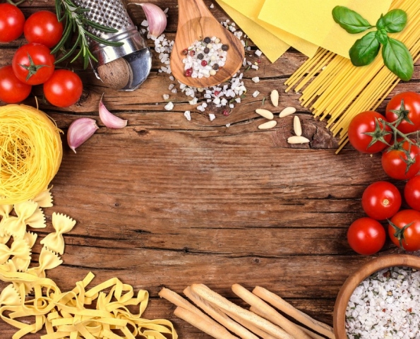 Palermo, lotta all'abusivismo: sequestro tonnellata alimenti