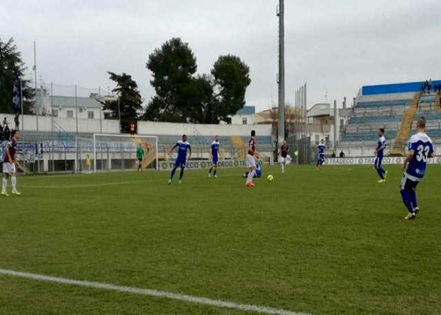 Un Siracusa disattento sprecone cade a Matera