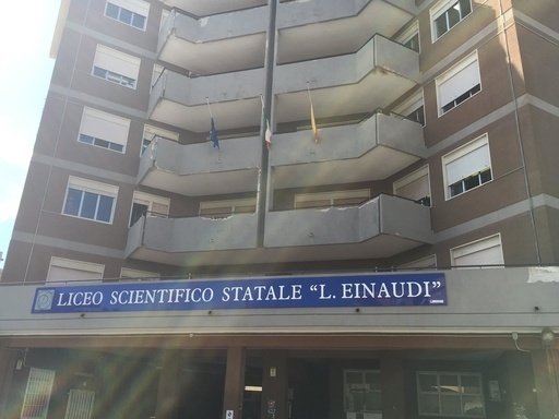 Siracusa, nessun furto all'istituto Einaudi. A dirlo la dirigente