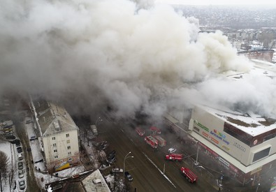 Incendio in centro commerciale in Siberia, almeno 53 morti
