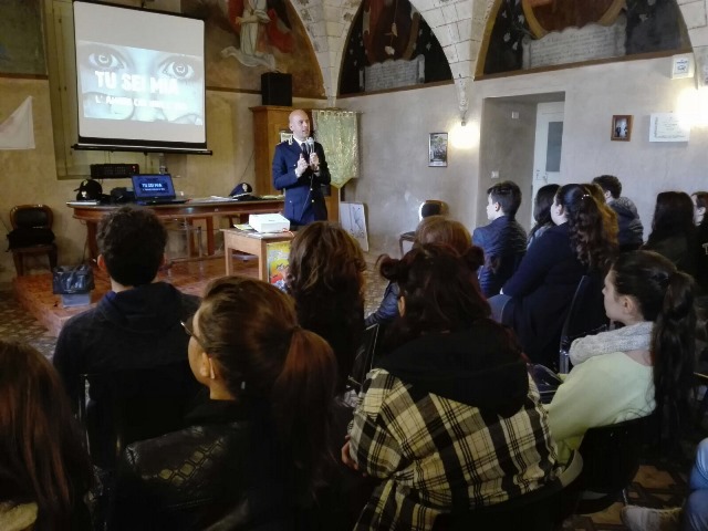 Noto, Tu Sei Mia…… L’Amore che non c’era: Polizia contro il femmincidio