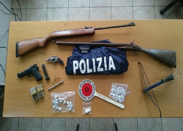 Siracusa, operazione antidroga in Ortigia: sotto assedio anche le tifoserie aretusee