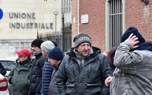 77b8e9665a8392a1b7c220359eef8f78