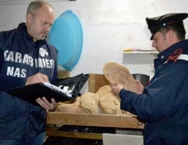 Siracusa, i Nas chiudono un panificio in via Elorina