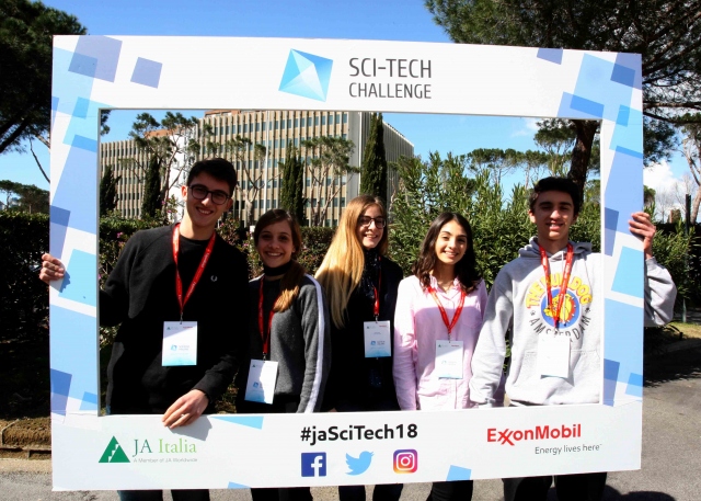 Siracusa, Sci-Tech Challenge: gli studenti del Corbino si piazzano secondi