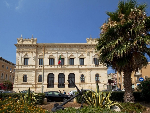 Siracusa, pugno duro del ministro su Super Camera di commercio: le associazioni annunciano ricorso alla Corte Costituzionale