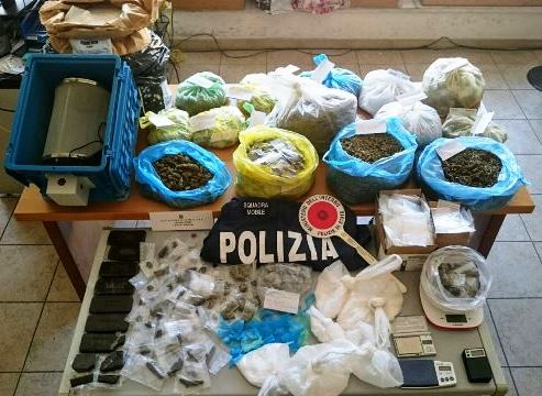 Siracusa, droga: arrestata presunta spacciatrice