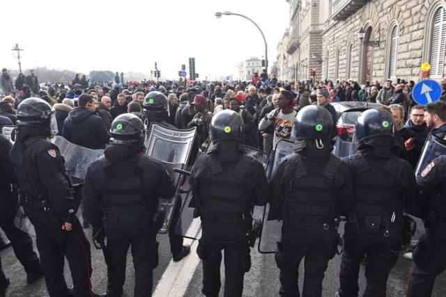 e3a8745db8098b118d29fa89512e71f8