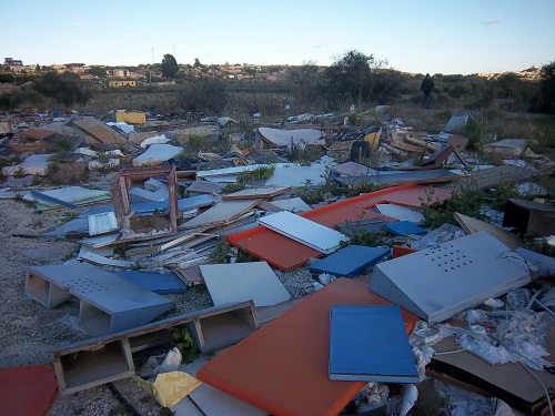 Siracusa, individuata discarica abusiva