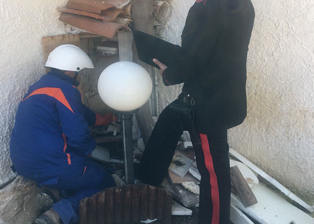 Cassibile, furto di energia elettrica: due arresti