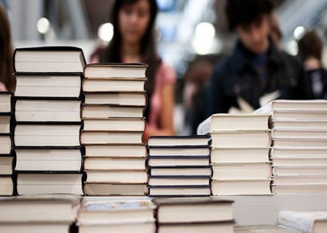 Siracusa, in pagamento buoni libro scuole medie 2016/2017